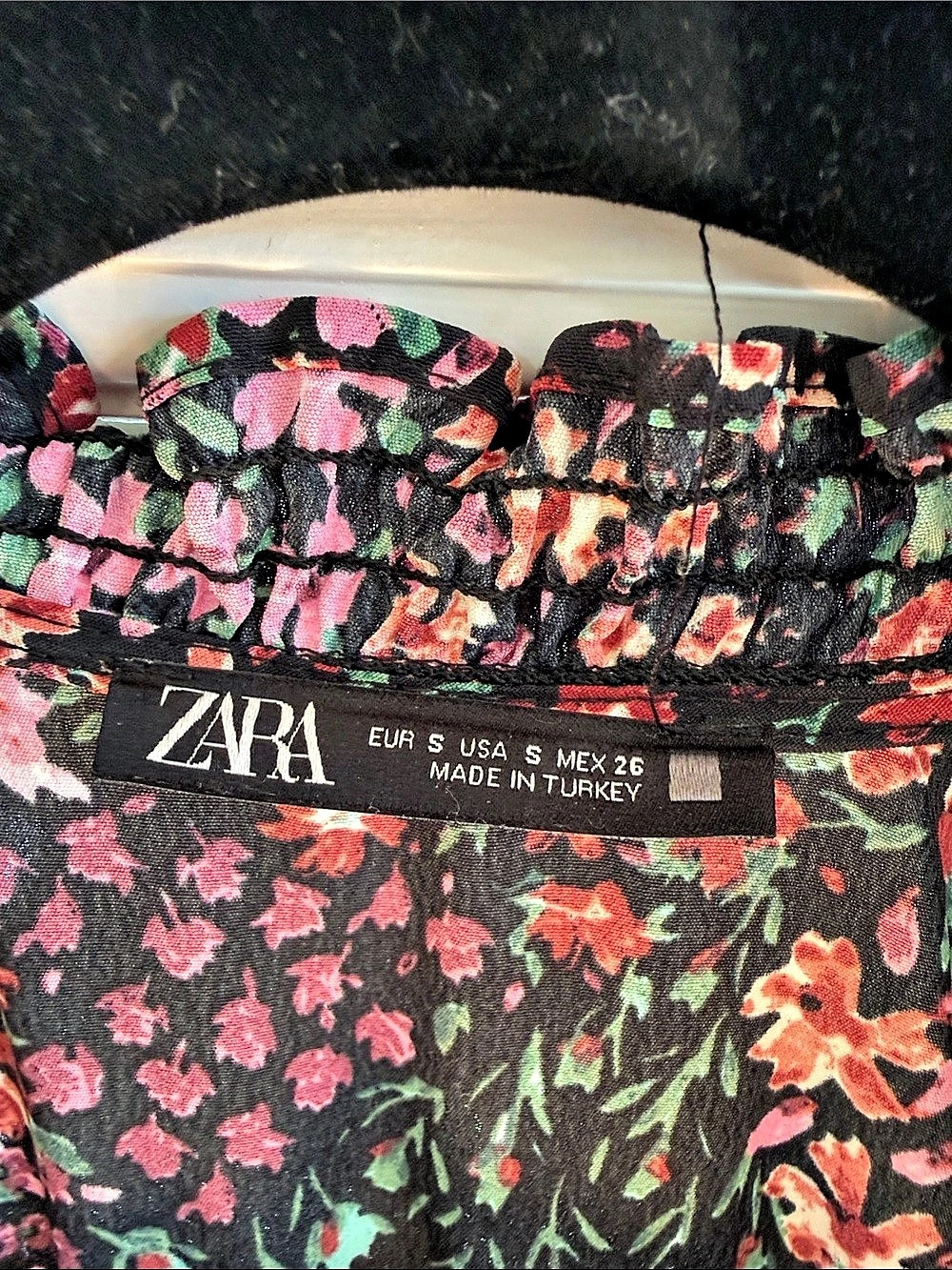 Zara Floral Jumpsuit - Picture 2 of 5
